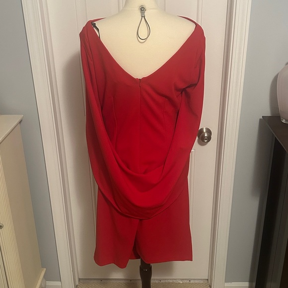Size 16 women’s red cape dress by Betsy & Adam Elegant Red Cape Sleeve Dress wow - Picture 6 of 6